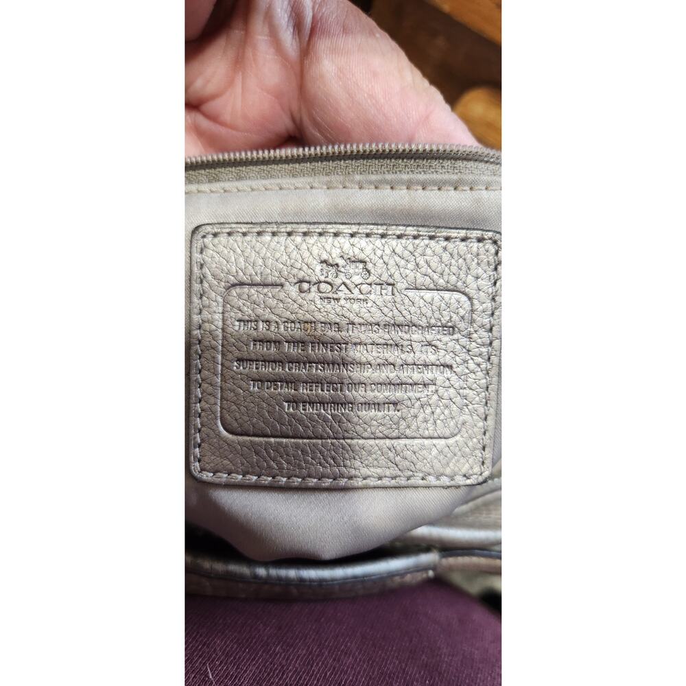 Coach Park Metalic W/Pebbled Leather Crossbody Hobo Bag Handbag Purse F31323 - Picture 9 of 11